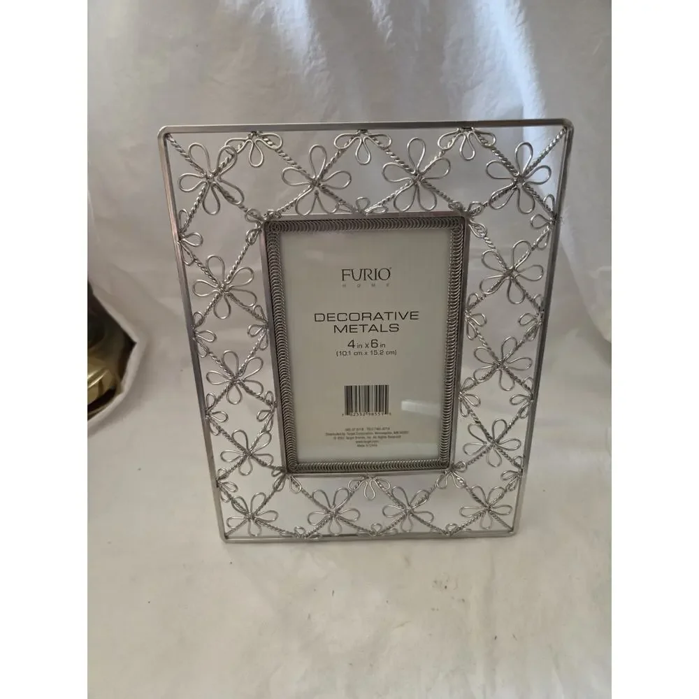 Furio 5 X 7 Decorative Picture Frame